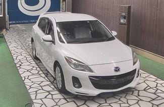 2013 Mazda AXELA - Thumbnail