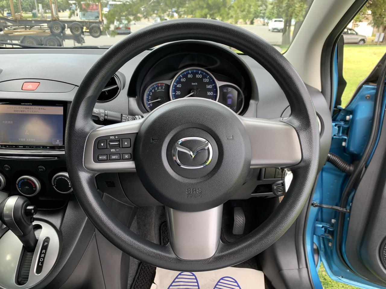 2013 Mazda DEMIO