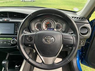 2013 Toyota Corolla - Thumbnail