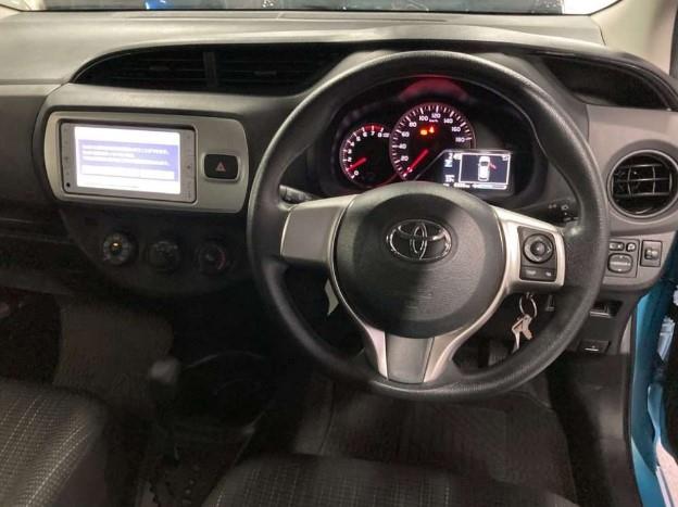 2014 Toyota Vitz