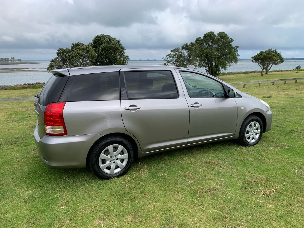 2006 Toyota WISH