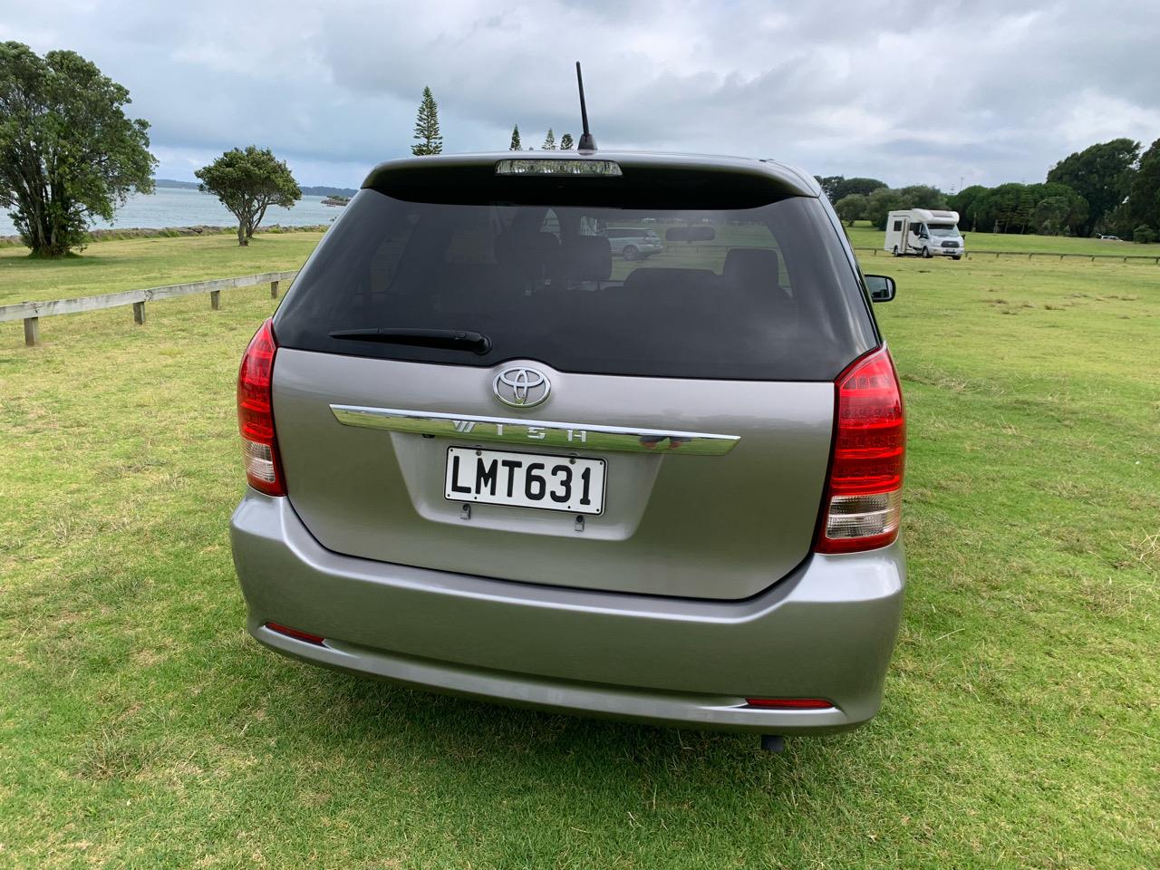 2006 Toyota WISH