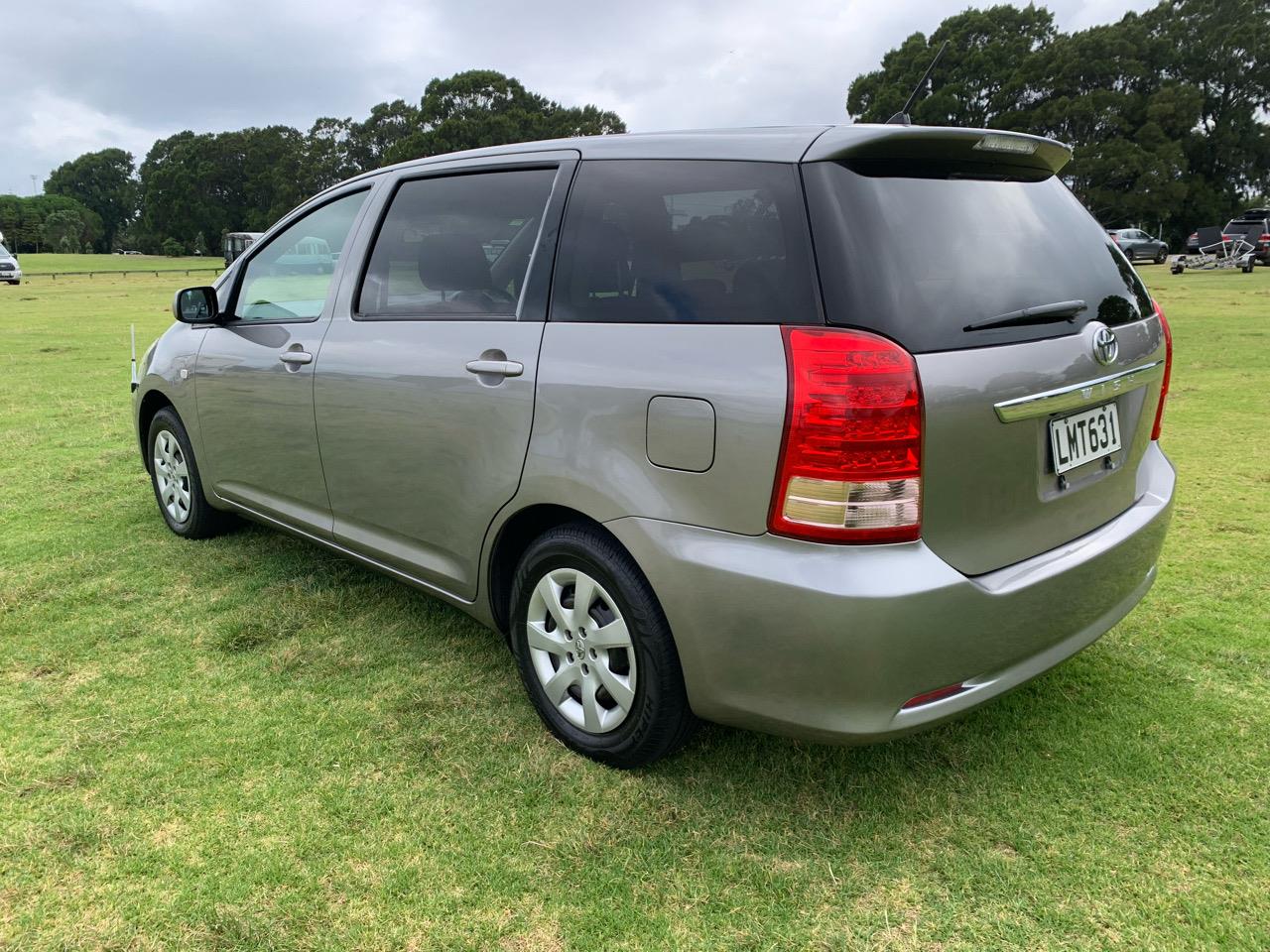 2006 Toyota WISH