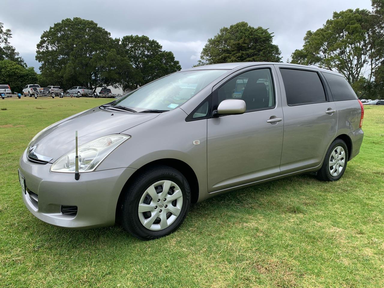 2006 Toyota WISH