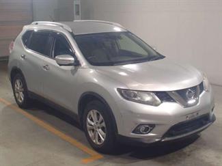 2015 Nissan X-TRAIL - Thumbnail