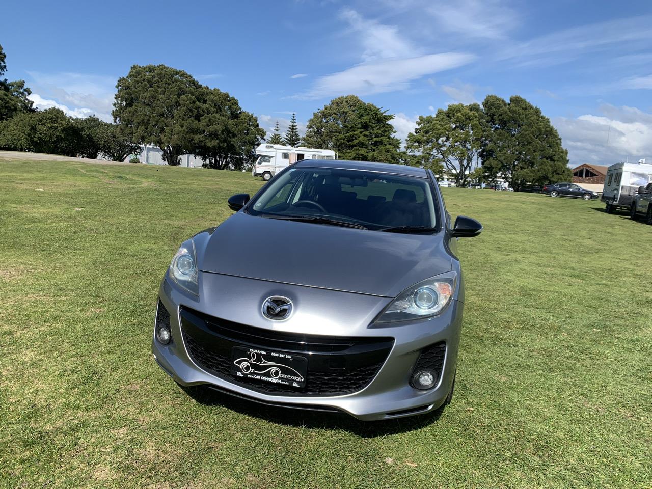 2013 Mazda AXELA