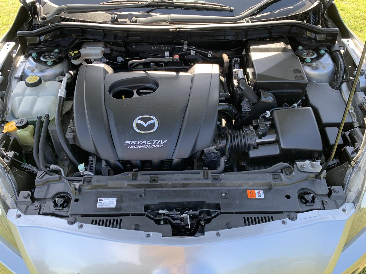 2013 Mazda AXELA