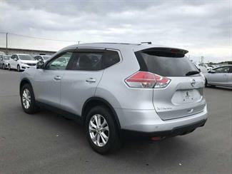 2014 Nissan X-TRAIL - Thumbnail