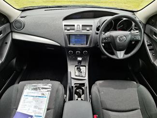 2012 Mazda AXELA - Thumbnail