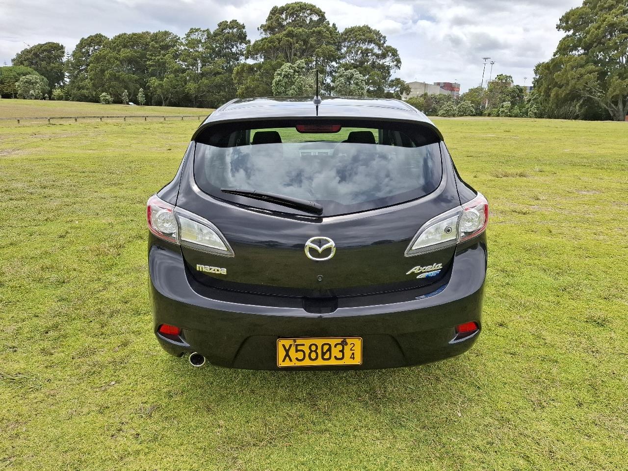 2012 Mazda AXELA