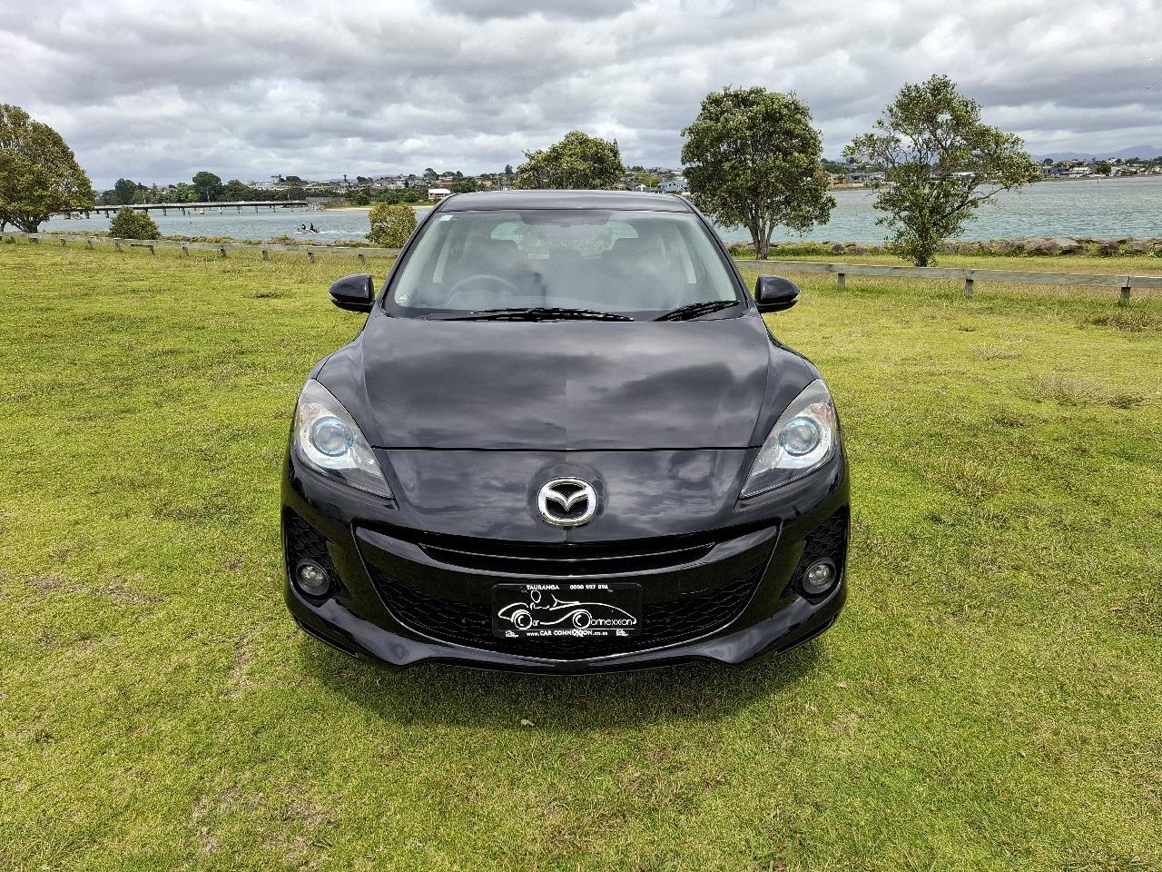 2012 Mazda AXELA