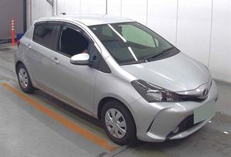 2014 Toyota Vitz - Thumbnail