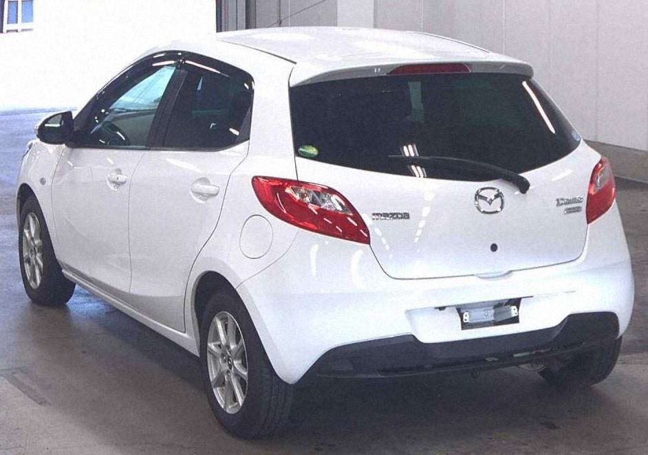 2014 Mazda DEMIO