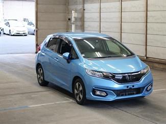 2017 Honda FIT - Thumbnail