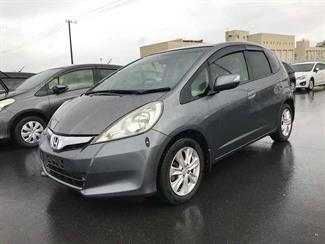 2013 Honda FIT - Thumbnail