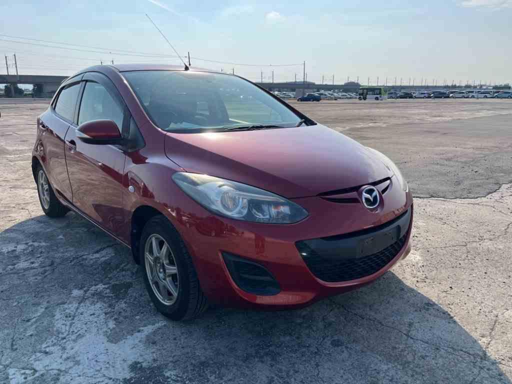 2013 Mazda DEMIO