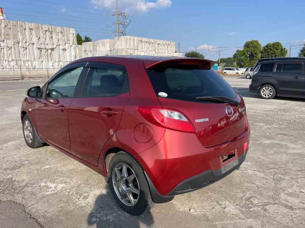 2013 Mazda DEMIO