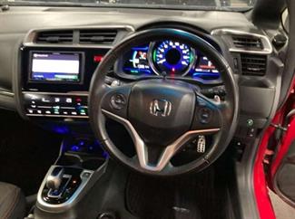 2014 Honda FIT - Thumbnail