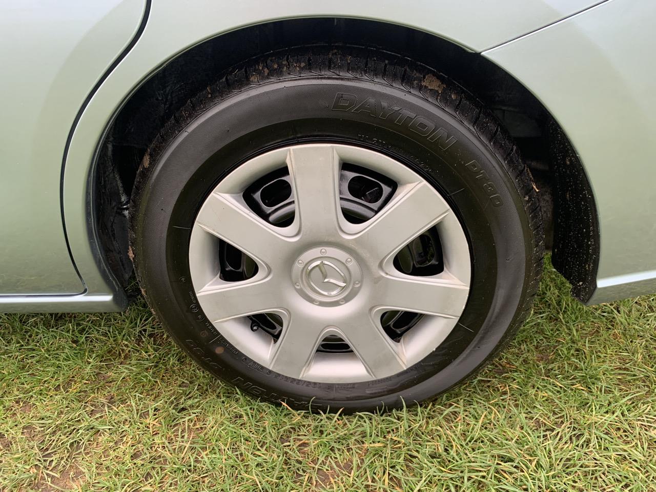 2011 Mazda Premacy