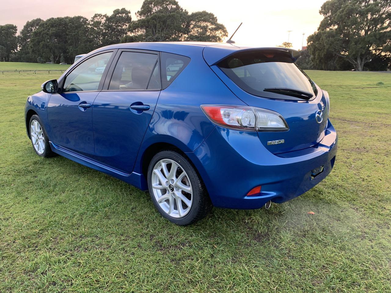 2012 Mazda AXELA