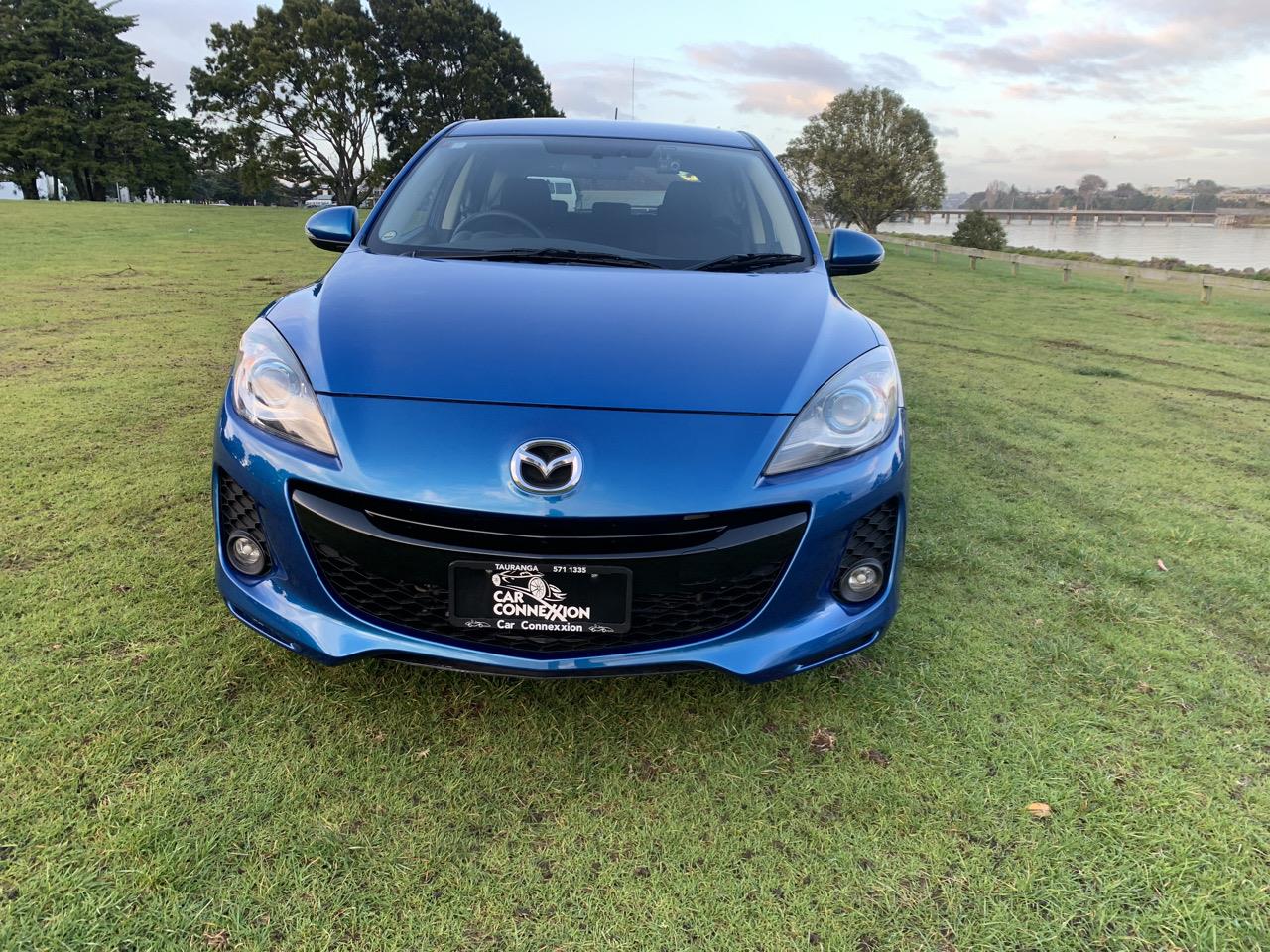 2012 Mazda AXELA