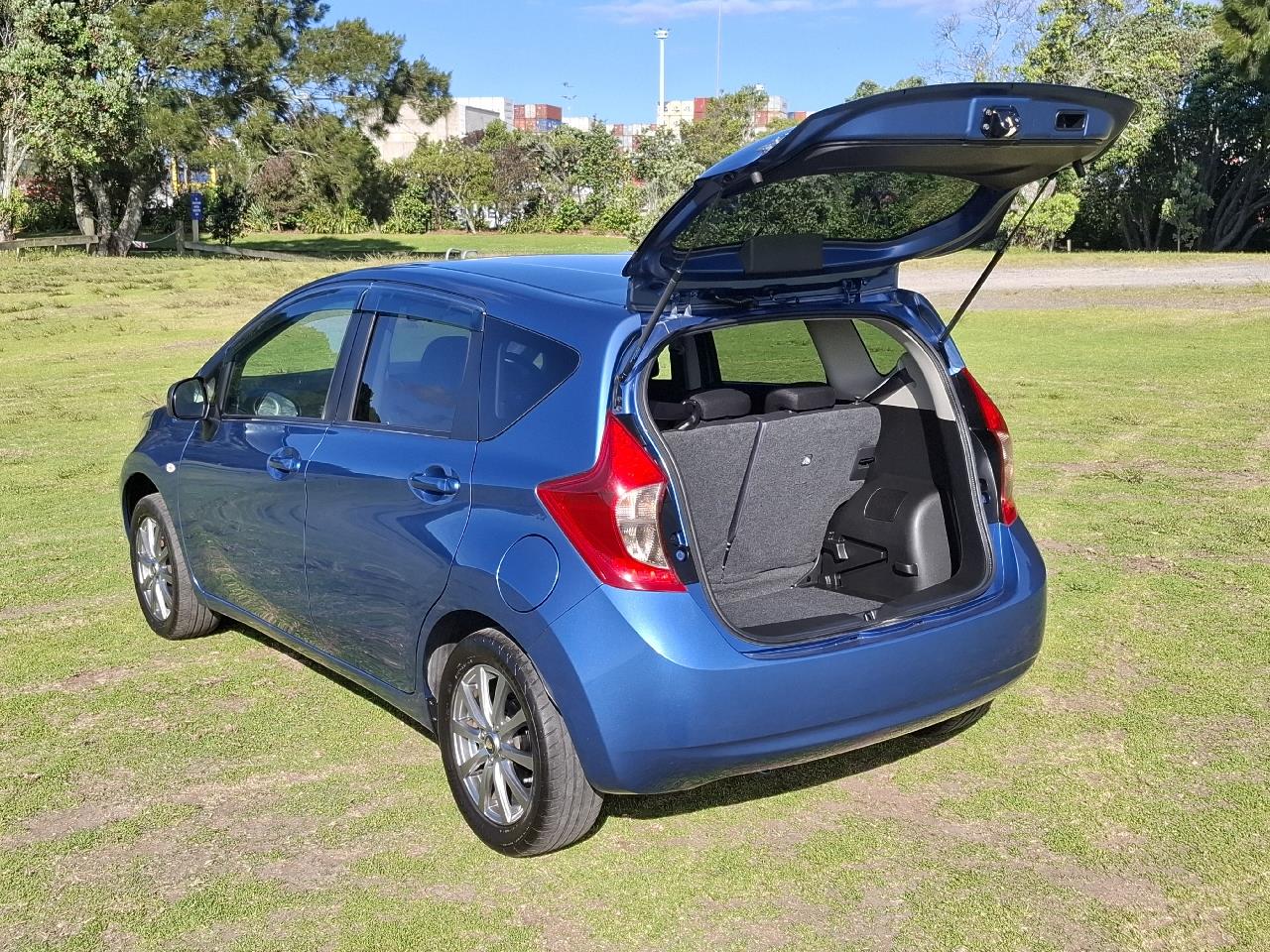 2014 Nissan NOTE