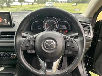 2014 Mazda AXELA - Thumbnail