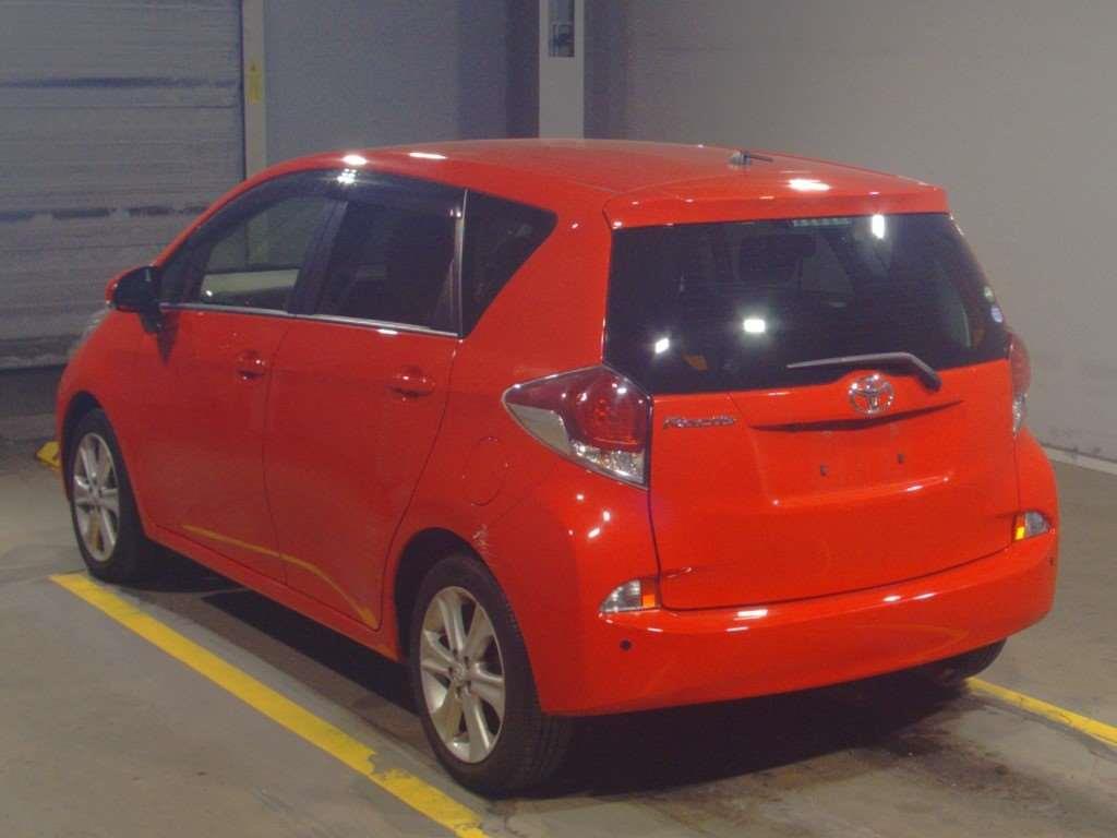 2014 Toyota Ractis