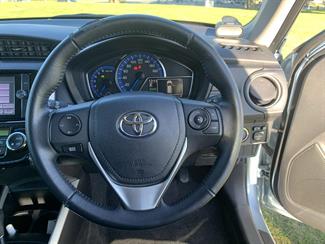 2013 Toyota Corolla - Thumbnail