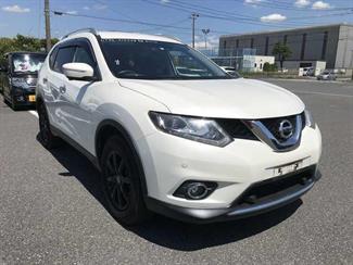 2015 Nissan X-TRAIL - Thumbnail