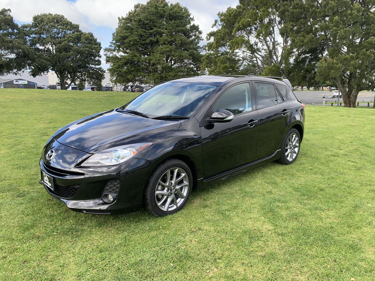 2013 Mazda AXELA