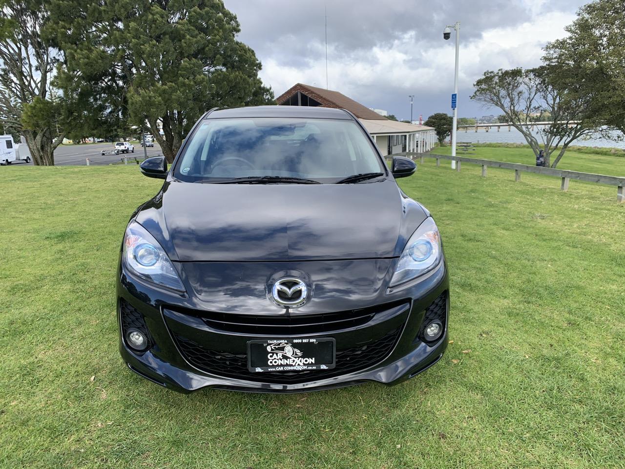 2013 Mazda AXELA