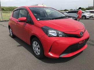 2015 Toyota Vitz - Thumbnail