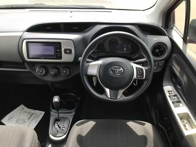 2015 Toyota Vitz