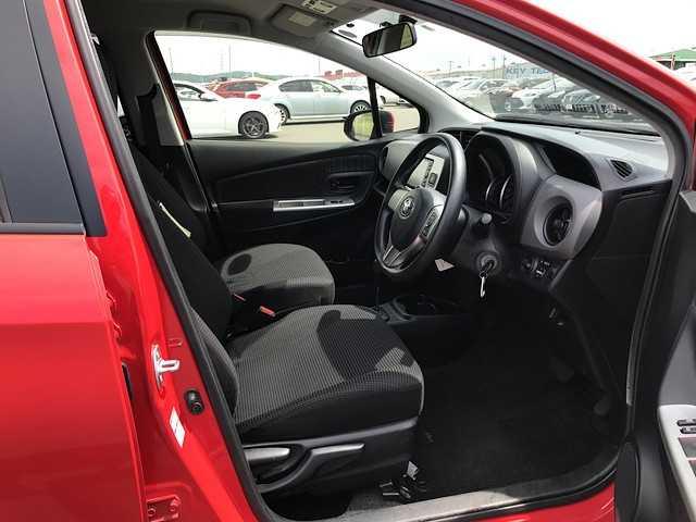 2015 Toyota Vitz