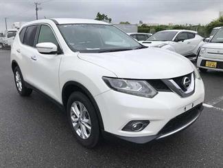 2014 Nissan X-TRAIL - Thumbnail